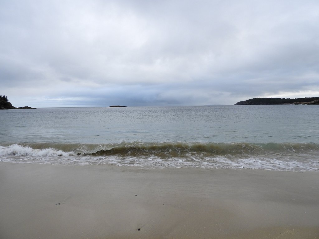 Sand Beach's Rolling Waves